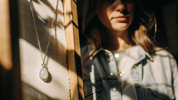 Moonstone necklace made from white gold.