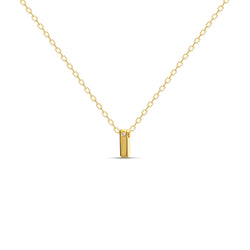 A 18 karat gold vermeil necklace with your initial letter "I". This diamond letter necklace is a special jewelry necklace that can be worn day and night. A genuine diamond stone in the corner of the letter makes this gold diamond necklace a luxury and ideal gift for yourself, your best friend or loved one. 