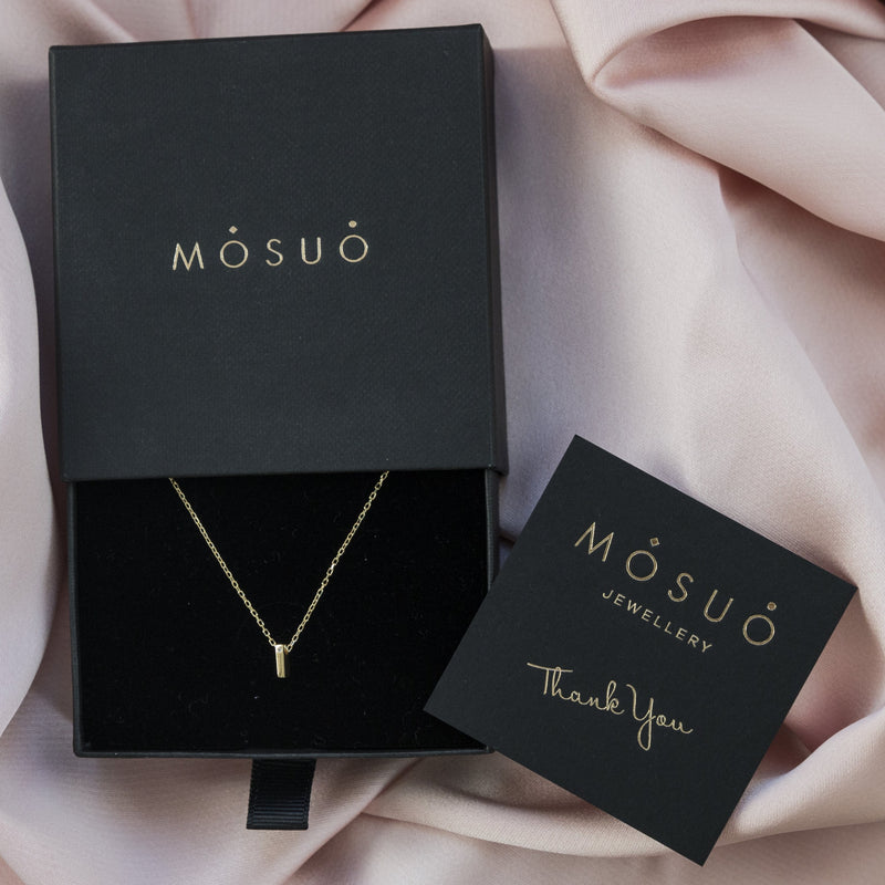 A 18 karat gold vermeil necklace with your initial letter "I". This diamond letter necklace is a special jewelry necklace that can be worn day and night. A genuine diamond stone in the corner of the letter makes this gold diamond necklace a luxury and ideal gift for yourself, your best friend or loved one.